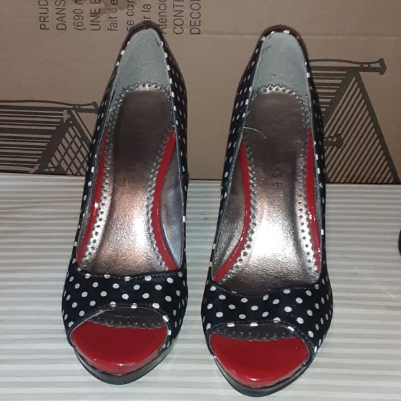 Ladies Heels (Bundled)  ALL SIZE 7! - Picture 9 of 16